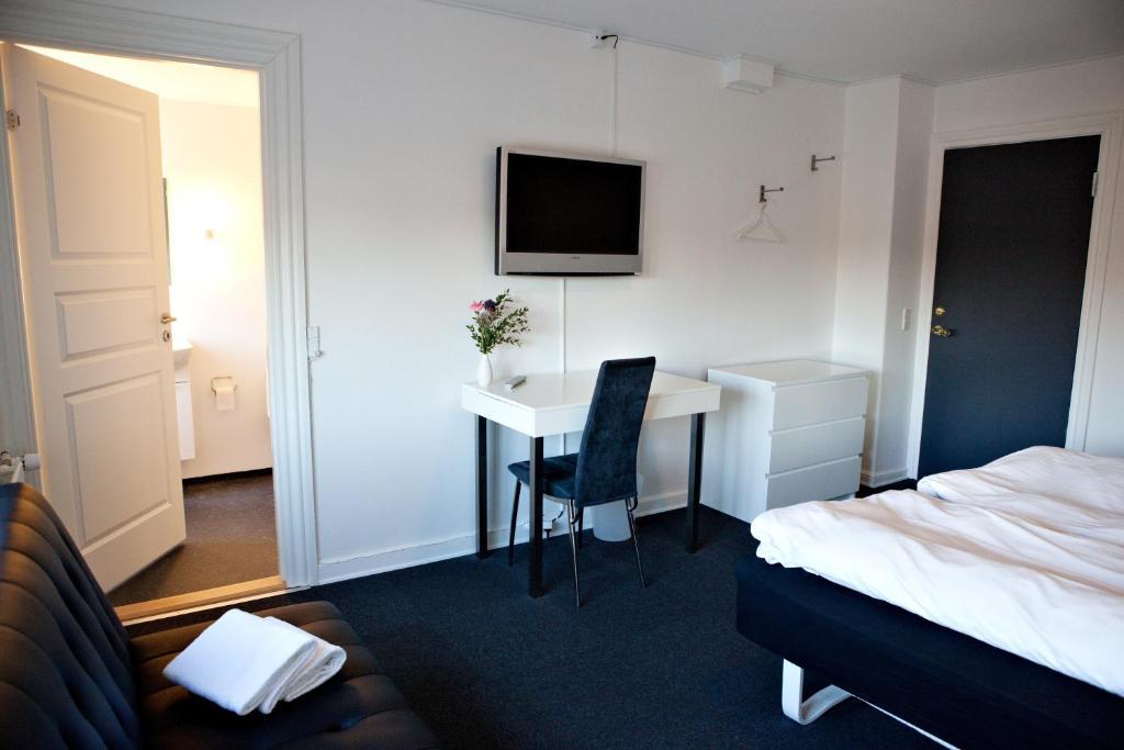Jerlev Kro Bredsten  Room photo