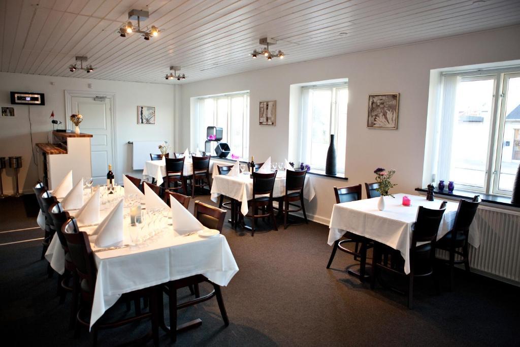 Jerlev Kro Bredsten  Exterior photo